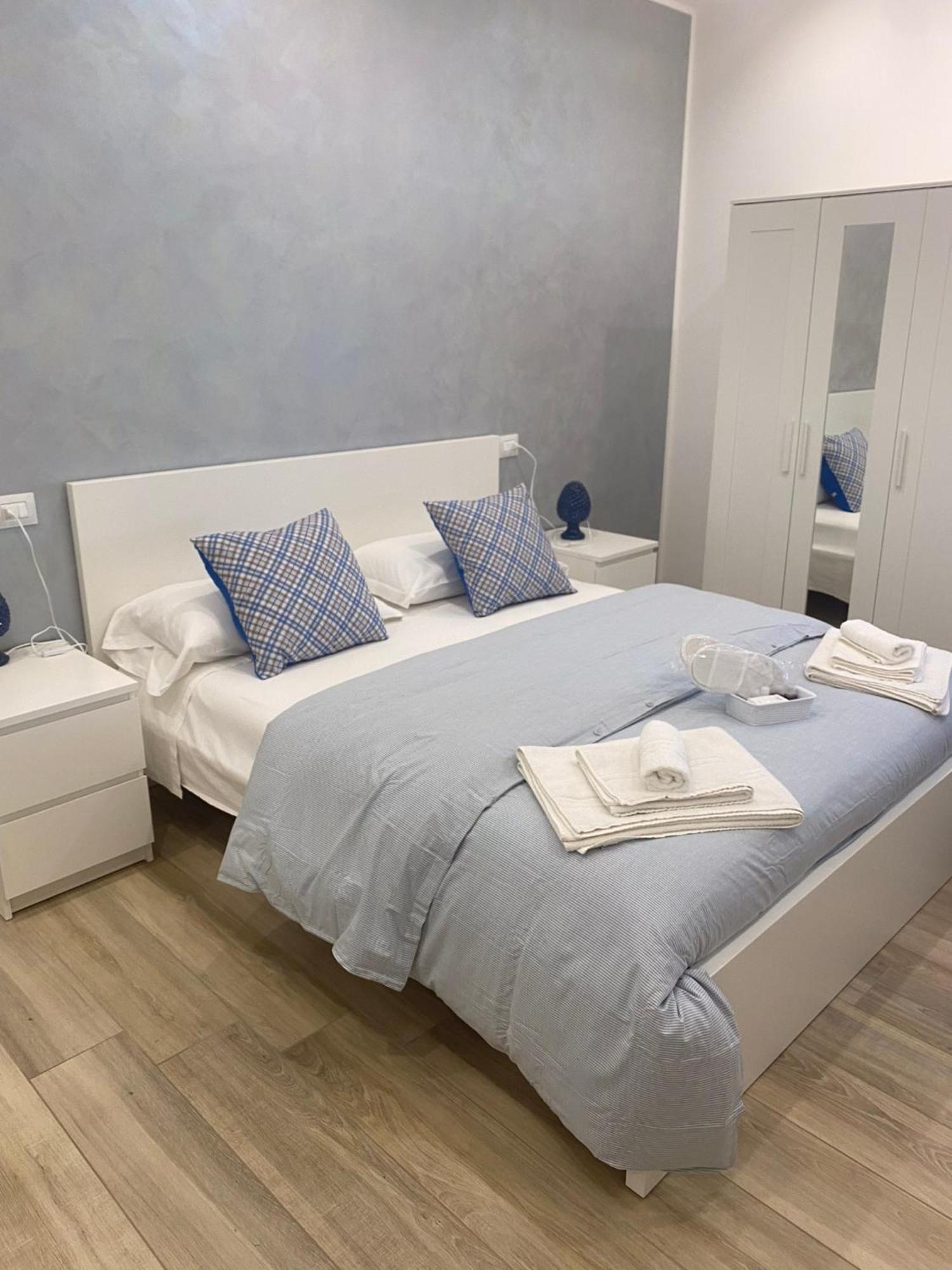 Bed and Breakfast Maryam23 Сиракузы Экстерьер фото